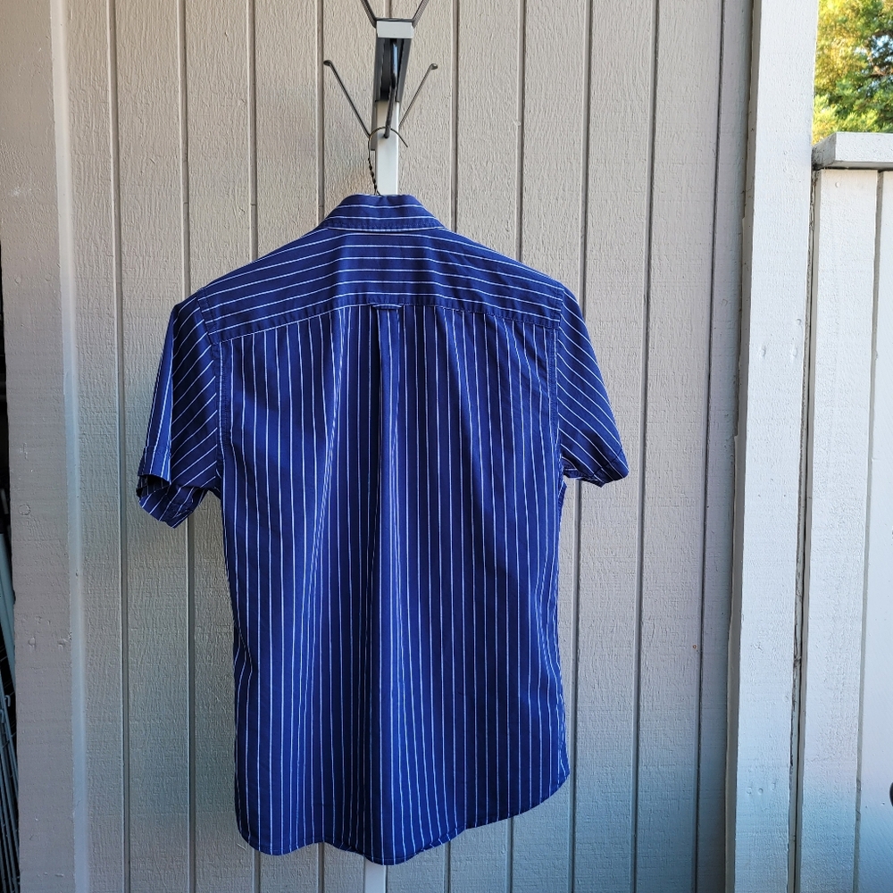 AC | Men's Slim Fit Striped Short Sleeve Button-Down Shirt EUC Medium - Picture 2 of 15
